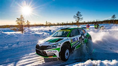 Arctic Rally Ve Finsku Mikkelsen Se Posunul Na Druhé Místo