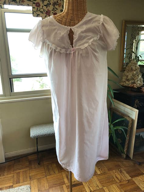 Vintage 60s Barbizon Nightgown Light Pink Sz Large Cap Etsy