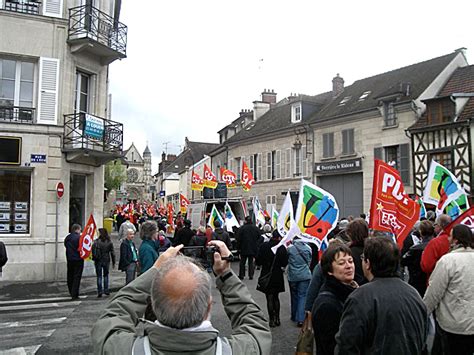 Mobilisation R Ussie Pour La Manif Du Er Mai Compi Gne Er Mai