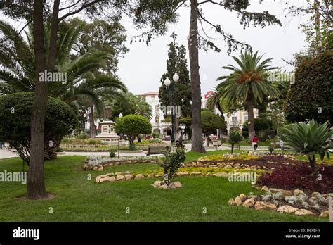 Parque Central Plaza Mayor Loja Ecuador Stock Photo Alamy