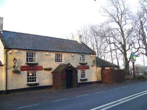 Windwhistle Inn Cricket St Thomas Maigheach Gheal Cc By Sa 2 0