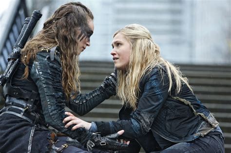 Clarke Et Lexa Wiki The 100 Fandom