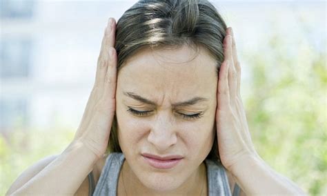 Americans exposed to loud noises that could deafen them | Daily Mail Online