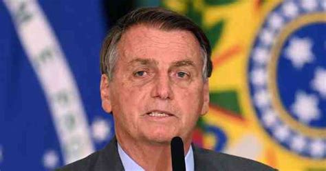 Bolsonaro Impõe Sigilo De 100 Anos Aos Crachás De Acesso Dos Filhos Politica Estado De Minas