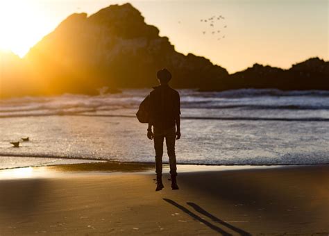 8 Men's Travel Hats for Every Climate - My Four and More