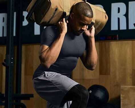 8 Best Compression Shirts For Gym Going Men In 2024 Werd