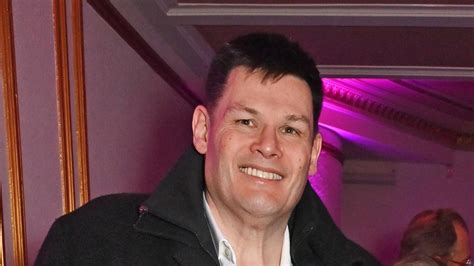 Mark Labbett Shows Off 10 Stone Weight Loss