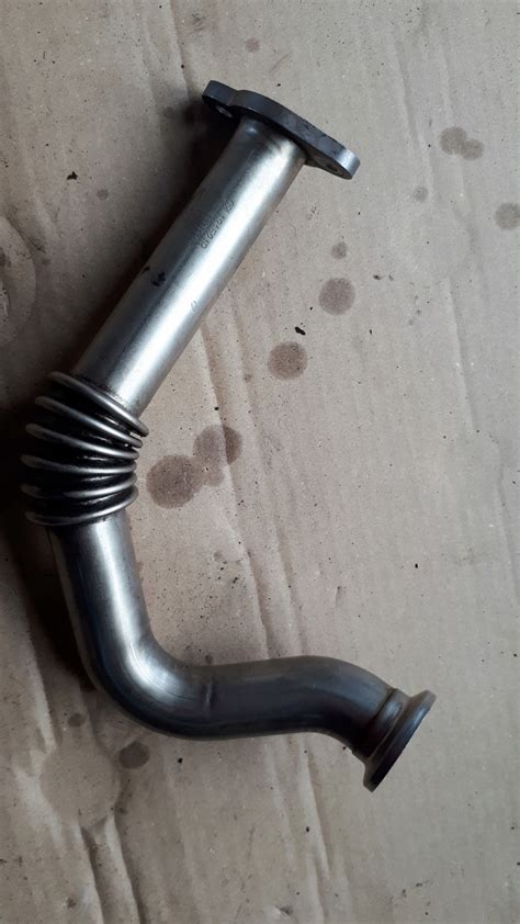 RURKA SPALIN EGR AUDI A4 A5 A6 Q5 03L131521R 03L131521R za 30 zł z