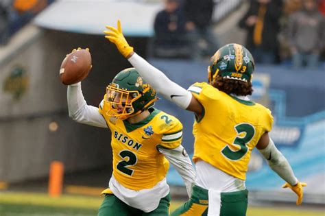 North Dakota State Wins Its 9th Fcs Title In 11 Years With A 38 10