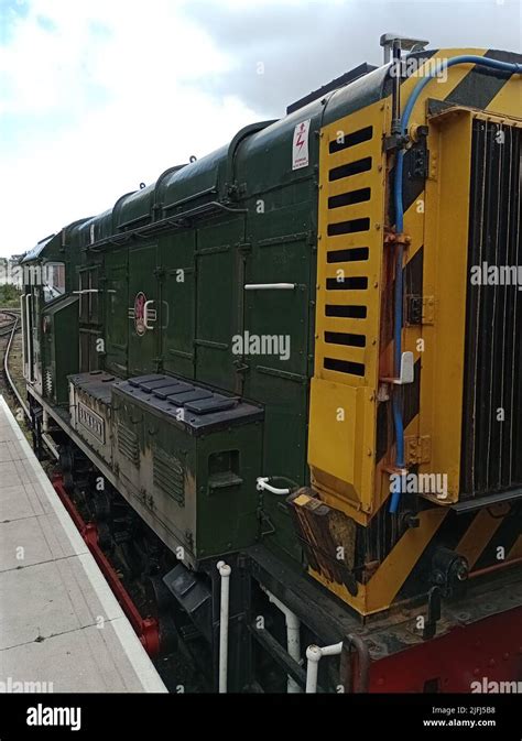 Br Class 08 Diesel Shunter Engine D3014 Samson Operating As Part Of Dartmouth Steam Railway