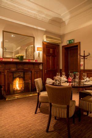 Sherbrooke Castle Hotel Restaurant, Glasgow - Restaurant Reviews, Phone ...