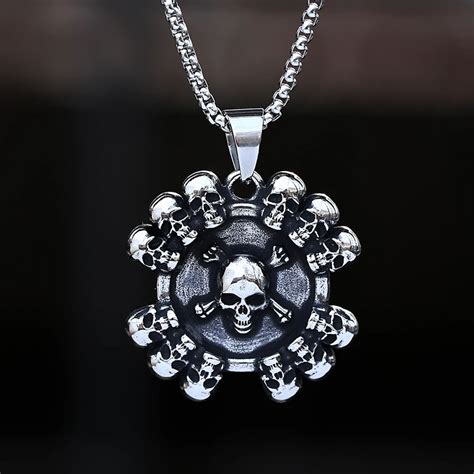 2023 New Stainless Steel Long Choker For Men Skull Necklaces Pendants Punk Rock Jewelry Cadenas