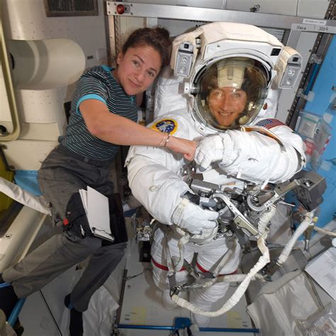 First all-female spacewalk has link to first US woman to walk in space ...