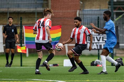 Clapton CFC 2 Dunmow Town 1 Men S First Team Hitting Pre Season Form