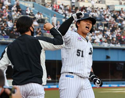 ロッテ・山口航輝がcs初本塁打 六回に勝ち越し右越えソロ イザ！