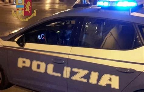 Sorpresi A Spacciare Eroina Arrestati Due Napoletani