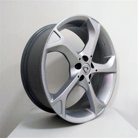 Rodas Aro 20 Volcano Advanced 5x112 Prata Em Promoção