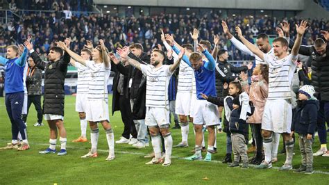 Dfb Pokal News Saarbr Cken Feiert Sein Fu Ballwunder Gegen Den Fc