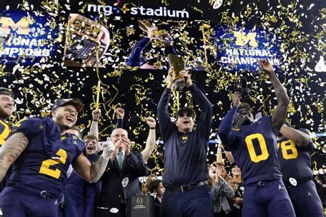 Jim Harbaugh Delivers National Title Corum Scores 2 Tds Michigan