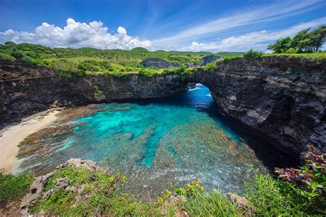 Broken Beach in Nusa Penida - Pasih Uug Beach in Bali – Go Guides