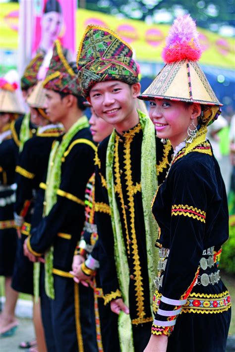 Cultural Insight: Sabah’s Harvest Festival - Going Places by Malaysia ...