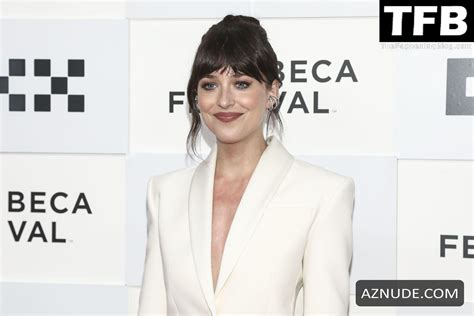 Dakota Johnson Sexy Seen Flaunting Her Hot Legs At The Cha Cha Real Smooth Premiere In Nyc Aznude