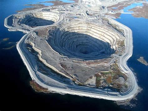 Rio Tinto se convierte en el único propietario de la mina de diamantes