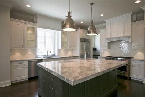 Aspen White Granite For A Timeless Kitchen Design