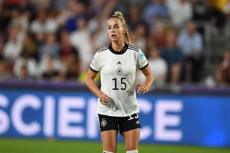 Neue Rolle DFB Star Gwinn Trotz Schwerer Verletzung Bei Der WM Dabei