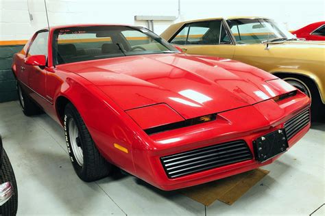 1984 PONTIAC FIREBIRD