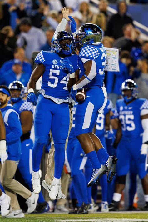 How to watch Kentucky vs Mississippi State football: Kickoff time, TV ...