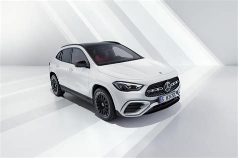 Mercedes GLA Restyling Ecco Cosa Cambia VIDEO News Automoto It