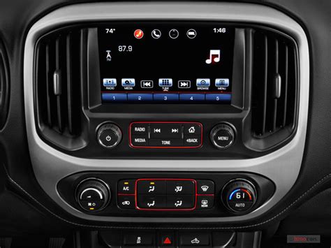 2016 GMC Canyon 66 Interior Photos U S News