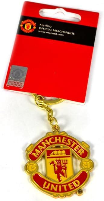 OFFICIAL MANCHESTER UNITED CREST SHAPED KEYRING Amazon Co Uk Sports