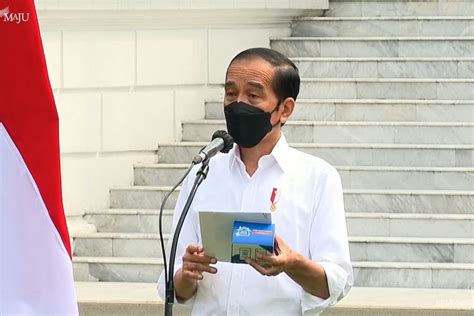 Foto Jokowi Kita Terus Berdoa Dan Berikhtiar Agar Pandemi Segera Berlalu