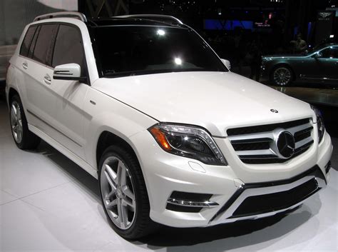 Mercedes Benz GLK Class Information And Photos MOMENTcar