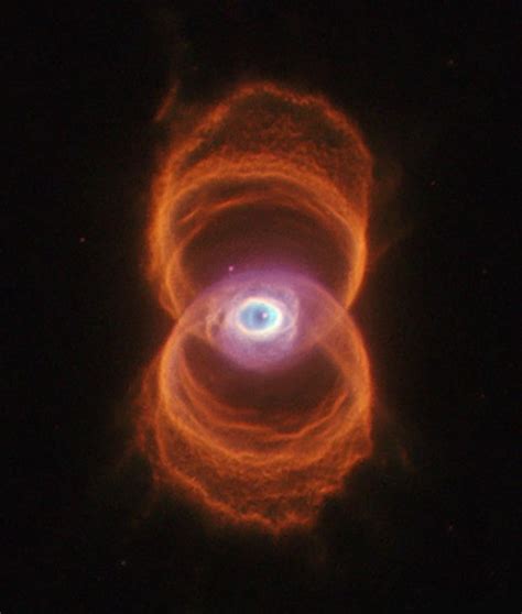 Hourglass Nebula Planetary Nebula Nebula Astronomy Pictures