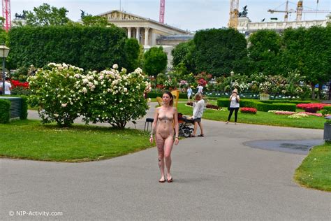 Sara Naked In Public Park Picture 08 By Girls Of Desire