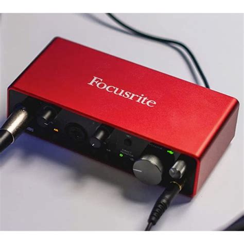 Focusrite Scarlett 2i2 Interfaz De Audio Usb 3era Generación Haway