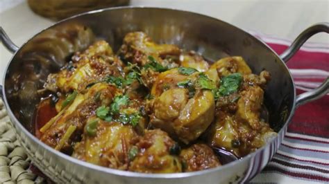 Best Chicken Karahi Recipe Chicken Karahi Restaurant Style By The Kitchenist Youtube