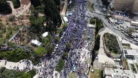 Imagens De Drone Mostram Milhares De Israelitas Em Protesto Contra A