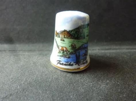 DÉ A COUDRE de collection en porcelaine FRANCHE COMTE EUR 1 50