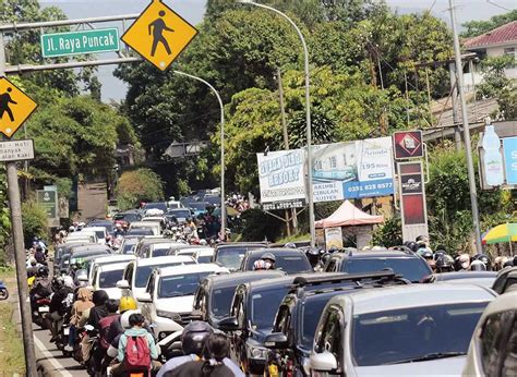 Maut Di Jalur Puncak 1 Wisatawan Meninggal Saat Macet Parah Libur