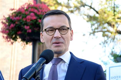 Premier Morawiecki zapowiada ulgę sponsoringową kto z niej skorzysta