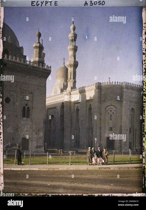 Kairo Gypten Afrikanische S Dfassade Der Moschee Von Sultan Hassan