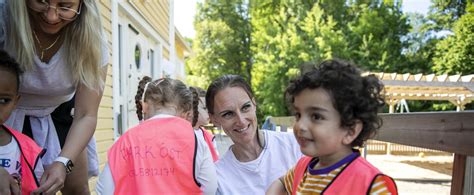 Stoppa uppsägningarna av barnskötare elevassistenter och