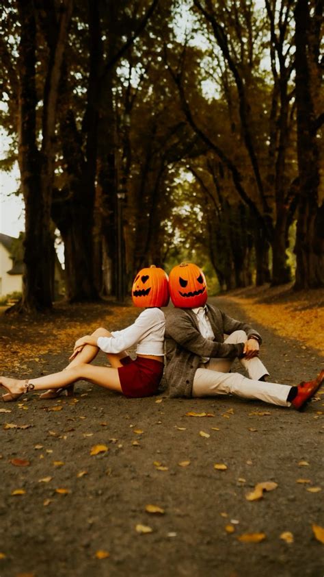 Couples Pumpkin Head Halloween Photo Shoot Halloween Photography Halloween Photoshoot