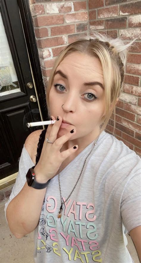 Messy Hair Dont Give A Fuck What Thats How It Goes Right Nudes Smokingfetish Nude Pics Org