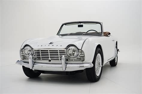 Triumph Tr Classic Collector Cars