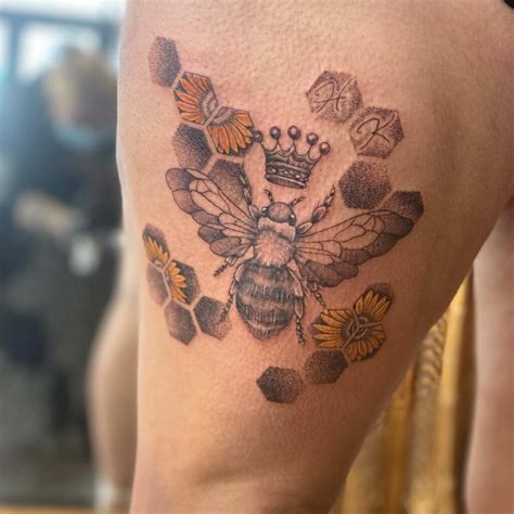 11 Bee And Honeycomb Tattoo Ideas That Will Blow Your Mind